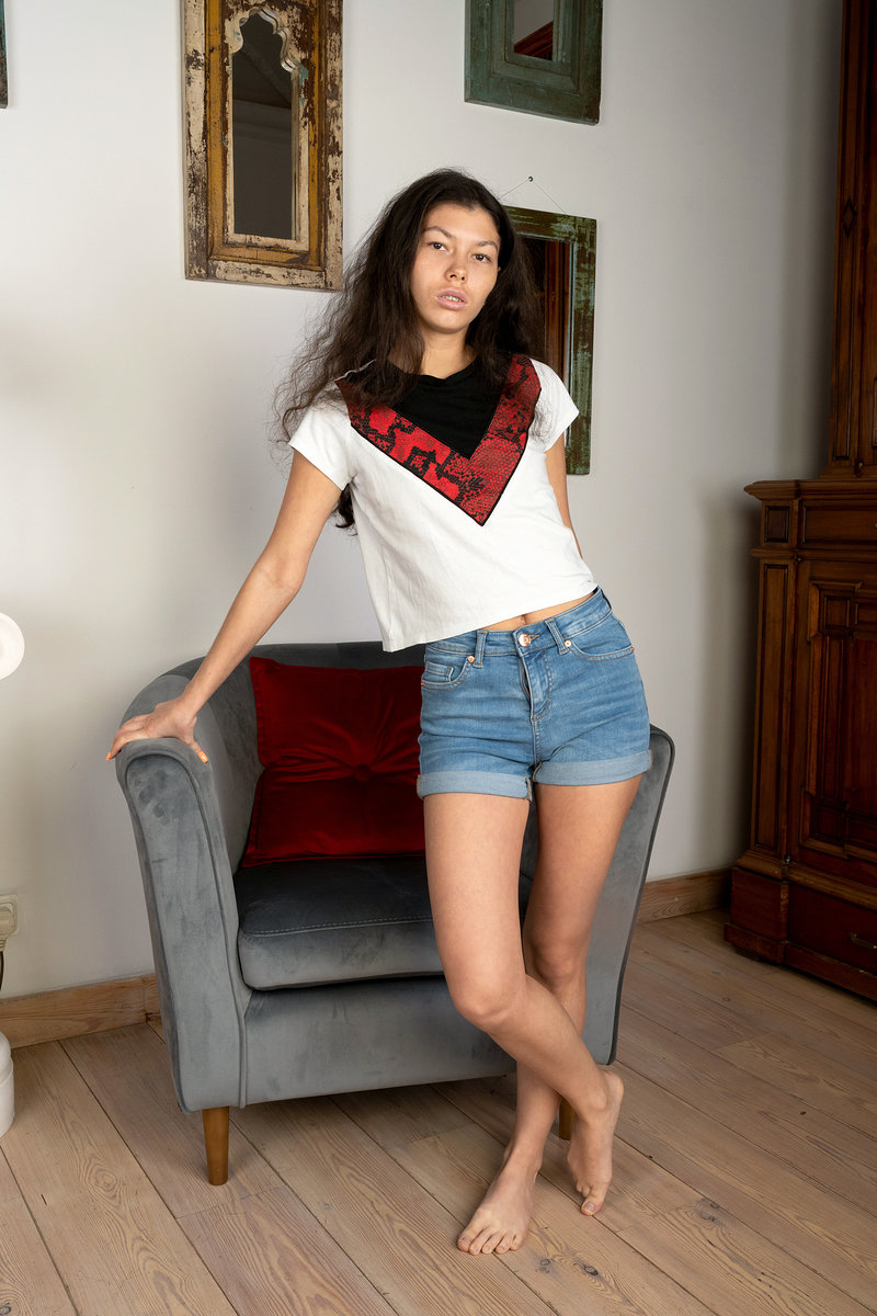 Алечка, 22 года, 5 размер груди